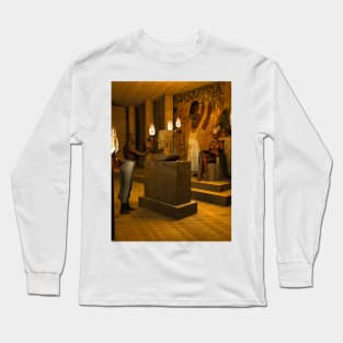 Queen Nefertiti's Bust Long Sleeve T-Shirt